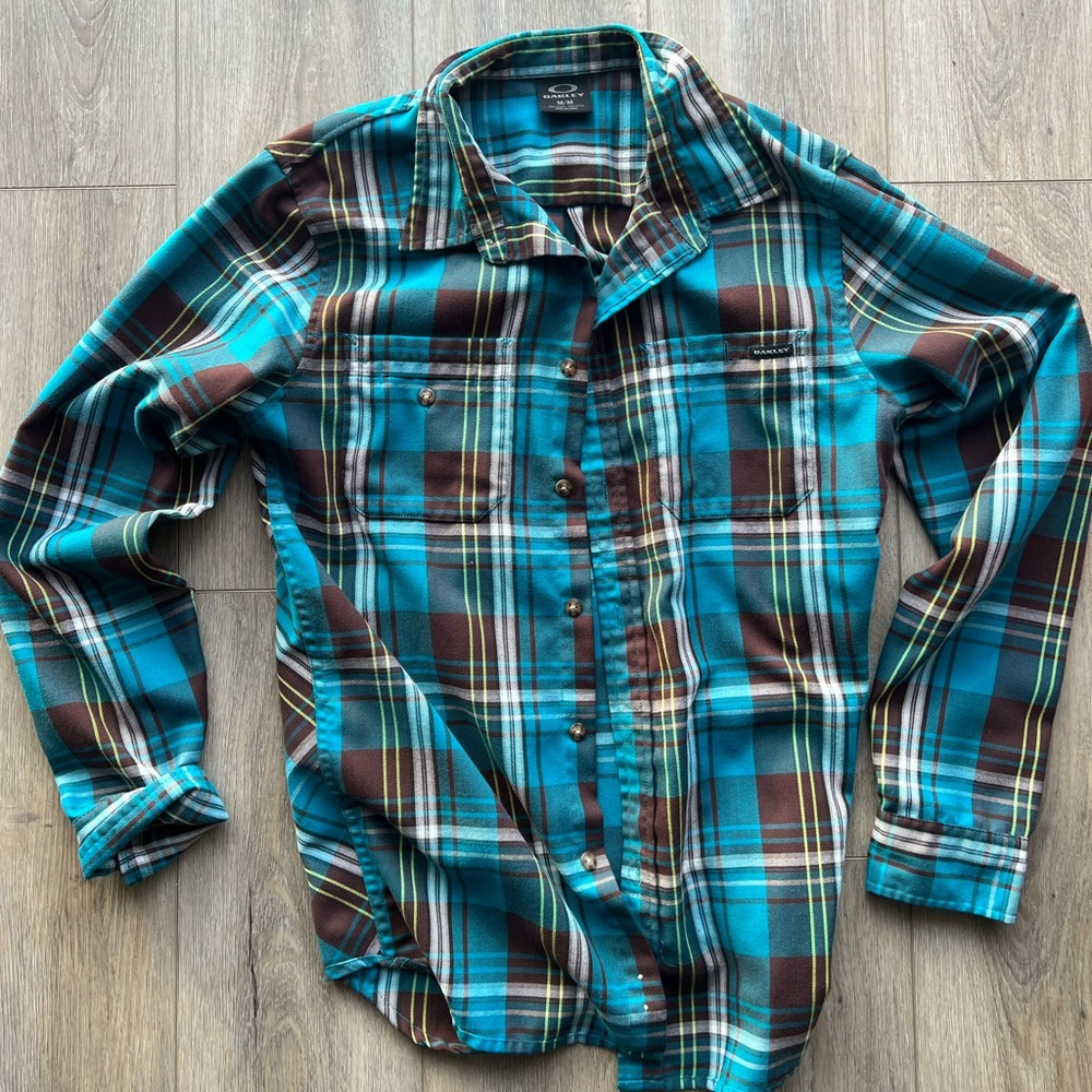 Oakley Flannel
